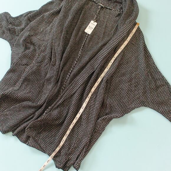 NEW Express Black White Open Front Chunky Batwing Cardigan Sweater Size XSmall - Picture 5 of 7